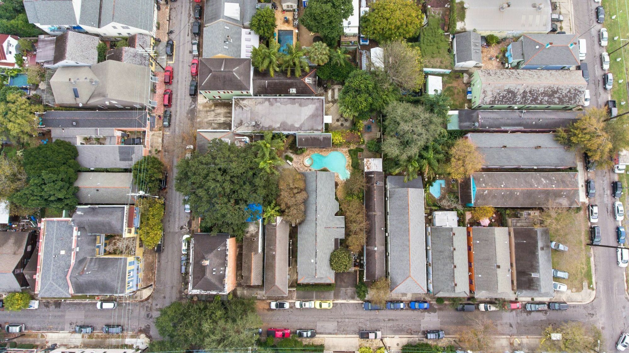 5 Br. Newly Renovated Next To French Qt Apartment New Orleans
